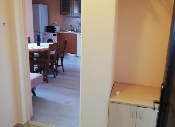 Apartment 6 km. from the airport