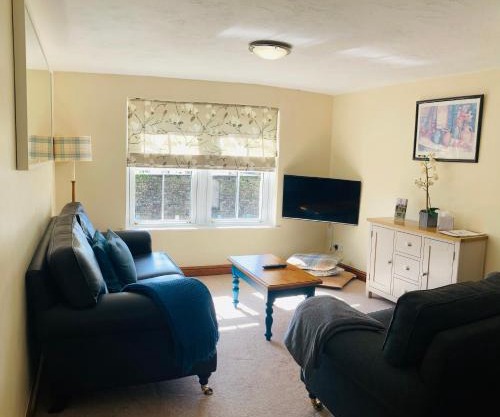 Apartment 9