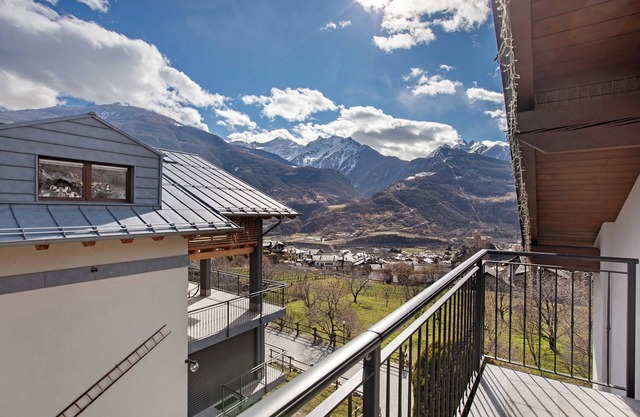 Apartamento 'A1' con vistas a la montaña, jardín compartido y Wi-Fi