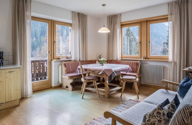 Apartamento 'Adlerhorst Rotkehlchen' con balcón, jardín compartido y Wi-Fi