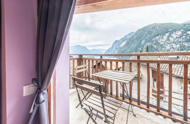 Apartamento Agriturismo "Al Gallo Nero Lilla" cerca del Lago de Garda con jardín y Wi-Fi