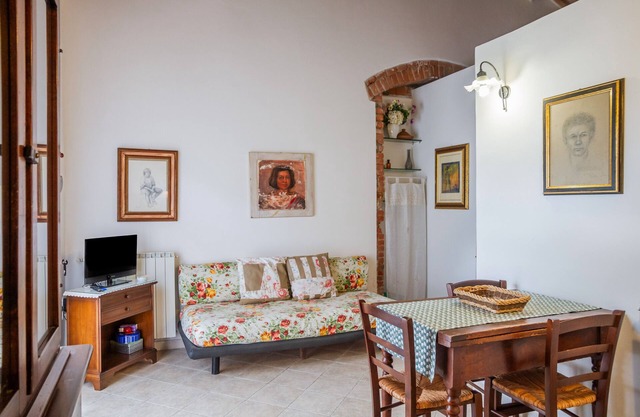 Apartamento 'Aia' con jardín privado, Wi-Fi y aire acondicionado
