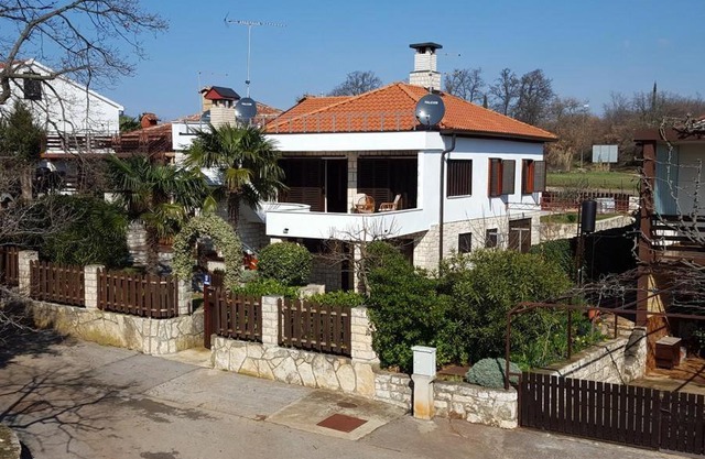 Apartment Alenka