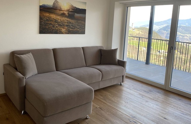 Apartamento "Alpenglow 5" con vistas a la montaña, terraza privada y Wi-Fi