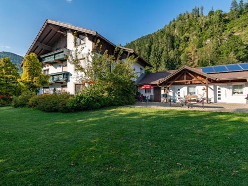 Apartment Alpenrose Apartment 2 by Interhome