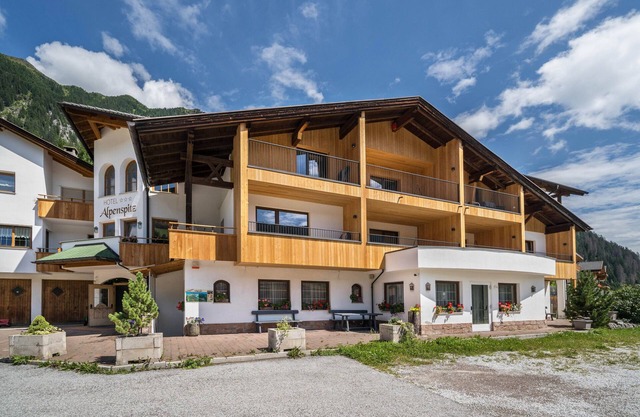 Apartamento 'Alpenspitz Appartement Hocheck 2' con vistas a la montaña, terraza compartida y Wi-Fi