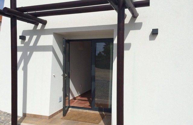 Apartamento 'Amado' con jardín privado, balcón y Wi-Fi
