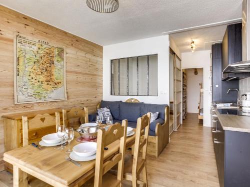 Apartment Apollo-2 by Interhome