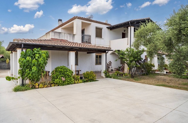 Apartamento 'Appartamento Orto Degli Ulivi' con terraza privada, jardín privado y Wi-Fi