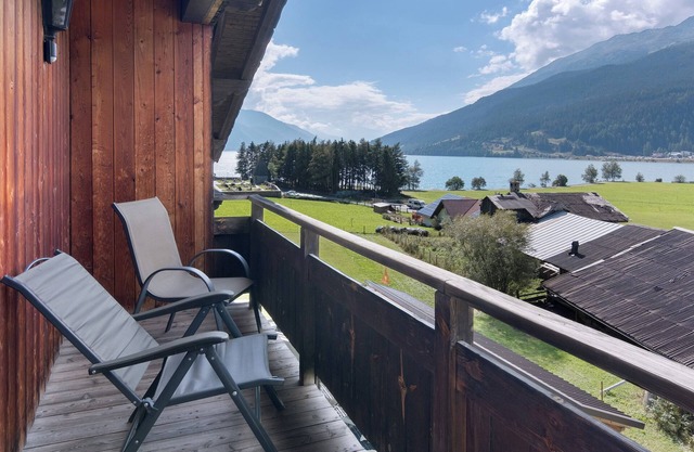 Apartamento 'Appartements Egart 2' con vistas al lago, balcón y Wi-Fi