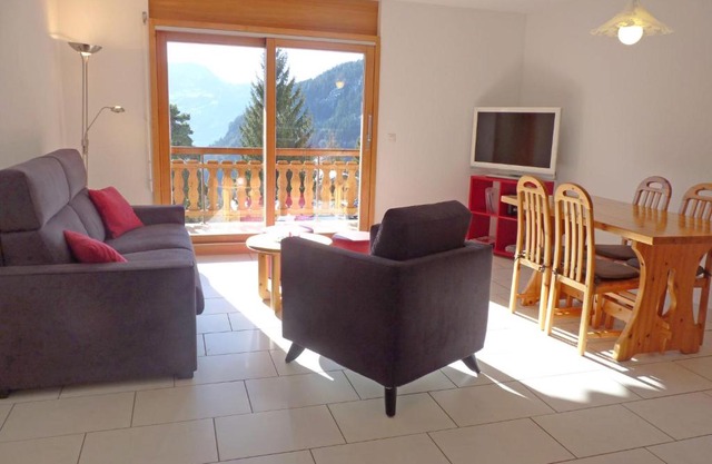 Apartment Ardévine 5 by Interhome