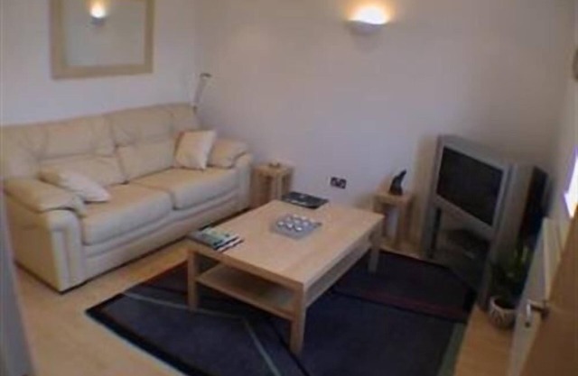 Apartamento-Baño Privado-Three Bedroom (Corniche)