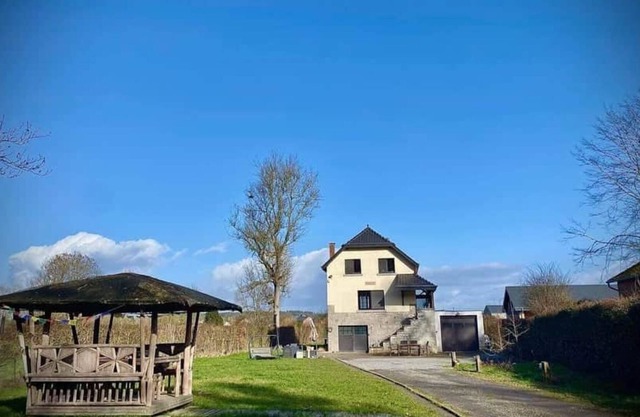 Apartamento Au Fil de l'Eau con bañera de hidromasaje en Hotton