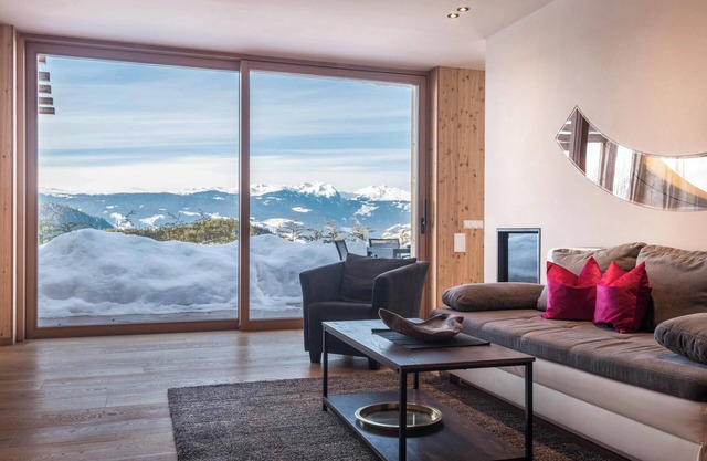Apartamento "Aura Chalets No 3" con vistas a la montaña, Wi-Fi y jardín