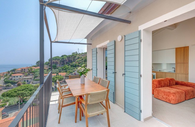Apartamento 'Azzurrina' con vistas al mar, Wi-Fi y aire acondicionado
