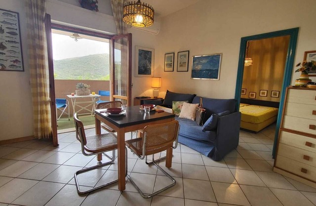 Apartamento "Bagnaia" cerca del mar con balcón y Wi-Fi