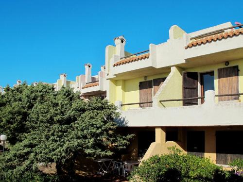 Apartment Baia Santa Reparata - Bilo 3 by Interhome