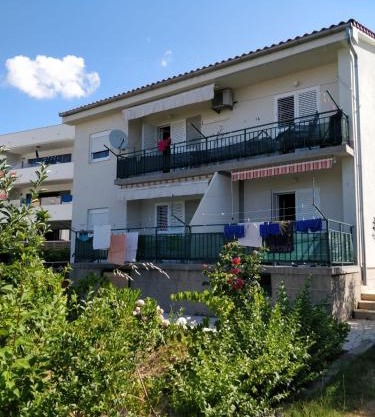 Apartment Banjol 4965b