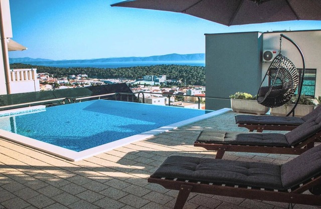 Apartment Bella vista - private pool: - Makarska, Riviera Makarska, Croatia