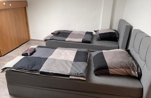 Apartment bis zu 6 Einzelbetten Stellplatz Wifi