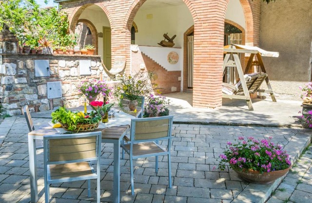 Apartment Borgo Antico by Interhome