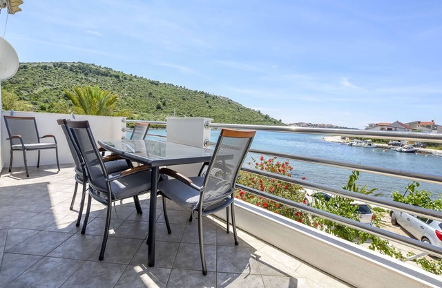 Apartamento Bosiljka (33871-A1) - Rogoznica
