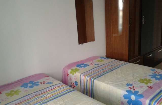 APARTAMENTO MOBILIADO TEMPORADA DE TRABAJO, ESTUDIO O TRATAMIENTO DE SALUD