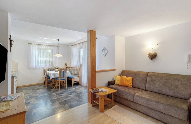 Apartamento 'Buche' con vistas a la montaña, jardín privado y Wi-Fi