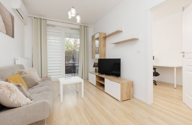 Apartment Business Centre by Renters