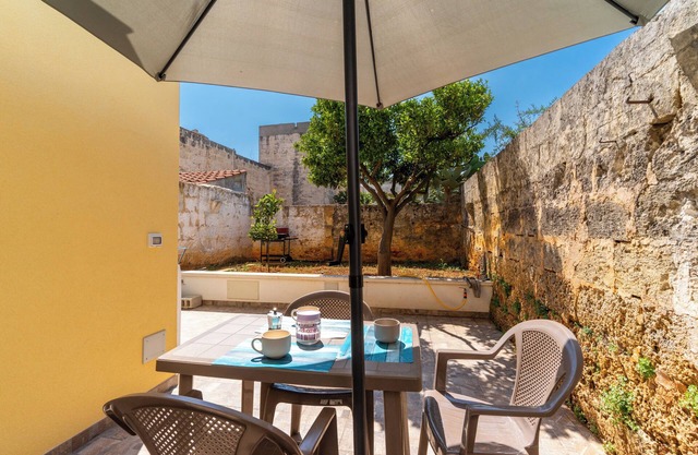 Apartamento 'Casa Incanto' con jardín privado y aire acondicionado