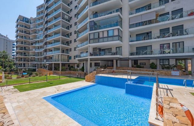 Apartment 'Cala Alta' with Sea Views, Wi-Fi and Air Conditioning