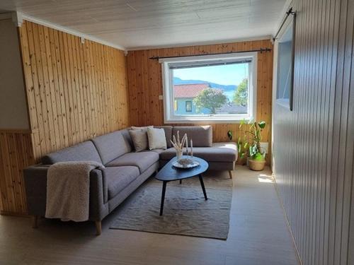 apartment calm and sunny area
