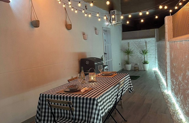 Apartamento 'Calma Suite' con Jardín Privado, Wi-Fi y Aire Acondicionado