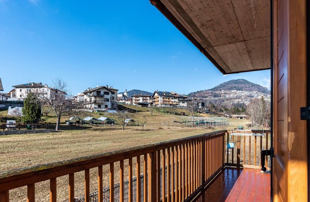 Apartamento Casa Lidia 4 con vistas a la montaña, balcón y Wi-Fi