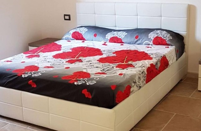 Apartamento 'Casa Campidanese Ragatzu' cerca del centro de la ciudad con jardín