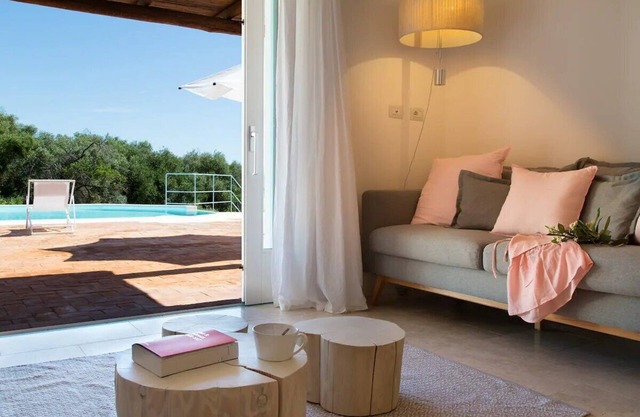 Apartamento 'Casa Il Gelsomino San Pantaleo' con piscina compartida, Wi-Fi y aire acondicionado