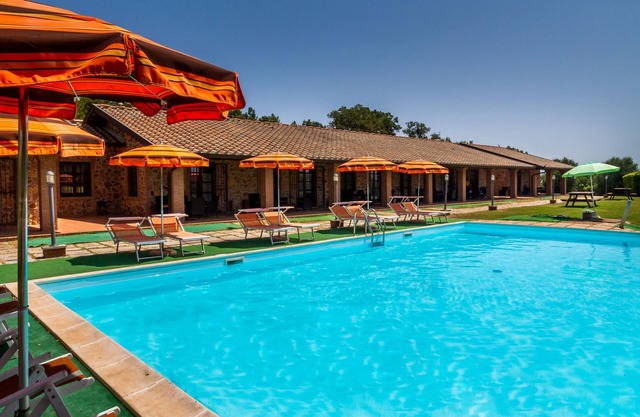 Apartamento "Casa Vacanza Il Carpignone 7" con vistas al lago y jardín