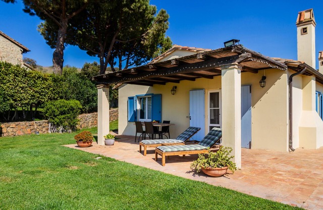 Apartamento 'Casa Rose' con vistas al mar, Wi-Fi y aire acondicionado