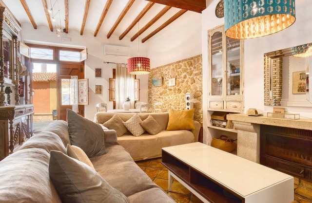 Apartamento 'Casa Rural Les Avies Cerca Del Mar' con terraza privada, Wi-Fi y aire acondicionado