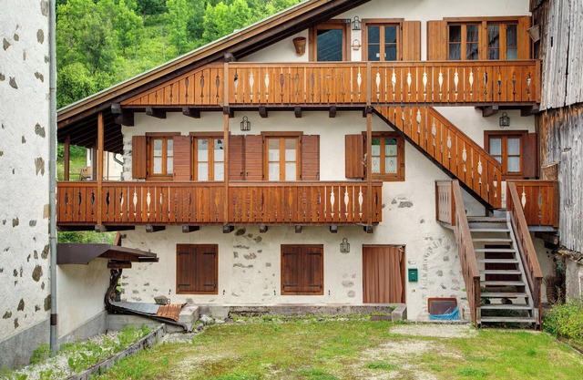 Apartamento 'Casa San Giovanni 2 A Vinigo' con vistas a la montaña, balcón y Wi-Fi