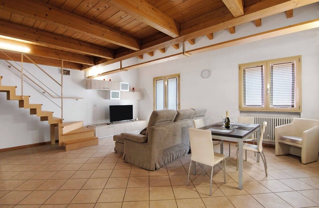 Apartamento 'Casa Zia Dani' con vistas a la montaña, terraza privada y Wi-Fi