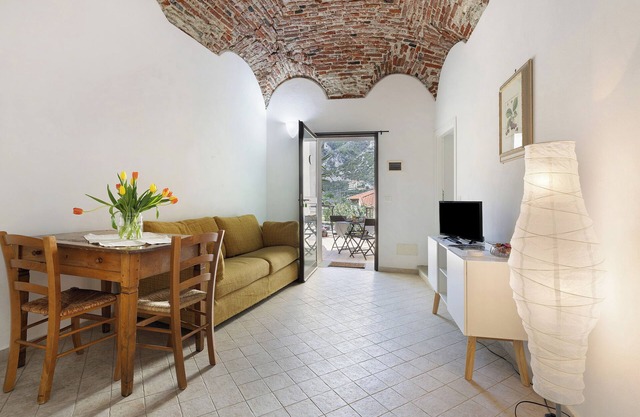 Apartamento 'Ciliegio Agriturismo La Ferla' con terraza privada y aire acondicionado