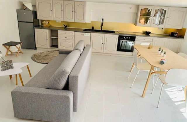 Apartment close to Paris, Disneyland and Vallée Village.