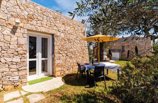 Apartamento 'Classic Dépendance - Angolo Cottura' con piscina compartida, Wi-Fi y aire acondicionado