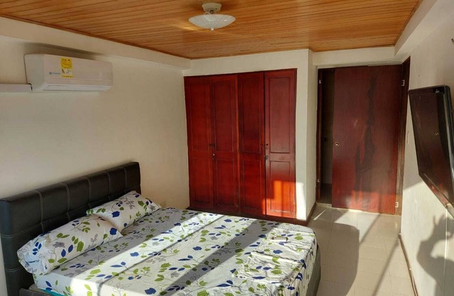 APARTAMENTO CON PISCINA . 5 minutos del centro CARTAGENA-COLOMBIA