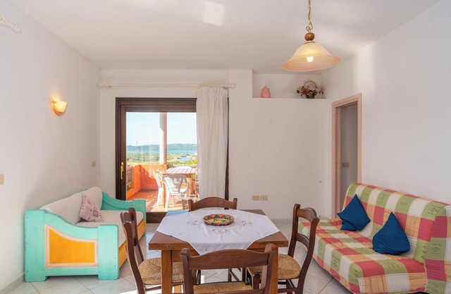 Apartamento "Conchiglia Rosa" con jardín compartido, vistas al mar y Wi-Fi