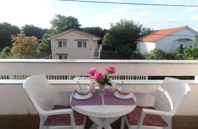 Apartment Dragica (105111-A1) - Malinska - island Krk
