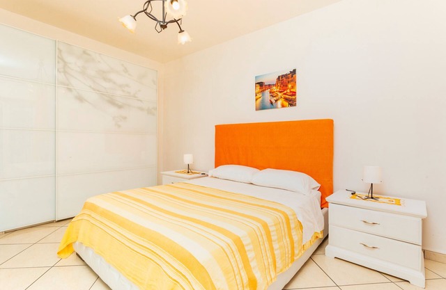 Apartamento 'Da Lorenzo Alcantara' con vistas a la montaña y Wi-Fi