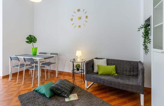 Apartamento "Dal Cavaliere" en el centro de Cagliari con balcón privado y Wi-Fi