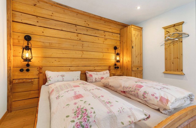 Apartamento 'Ferienwohnung 1' con vistas a la montaña, terraza compartida y Wi-Fi